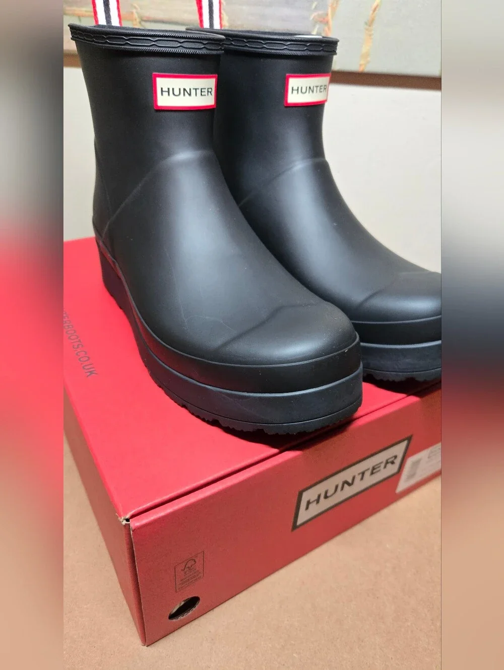 Hunter Women’s 11 Play Short Rain Boots Rubber Waterproof Wellies - Black